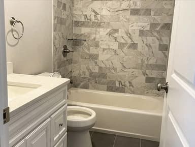 Bathroom remodeling ideas that maximize space, comfort and style